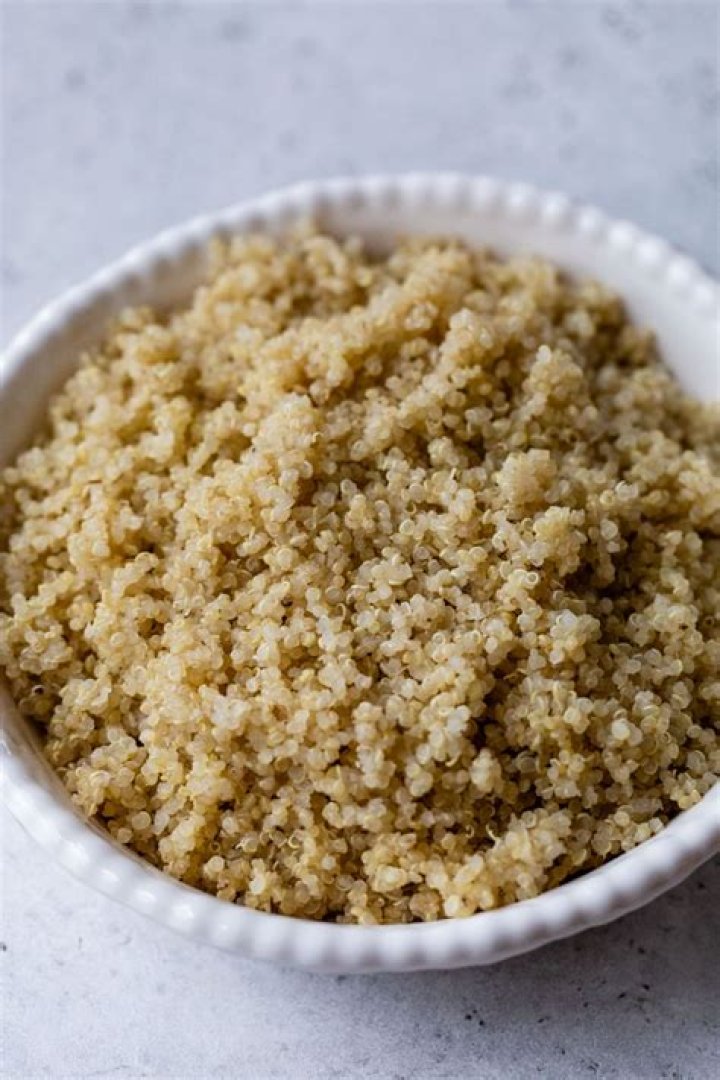 How do I cook 2 servings of quinoa?